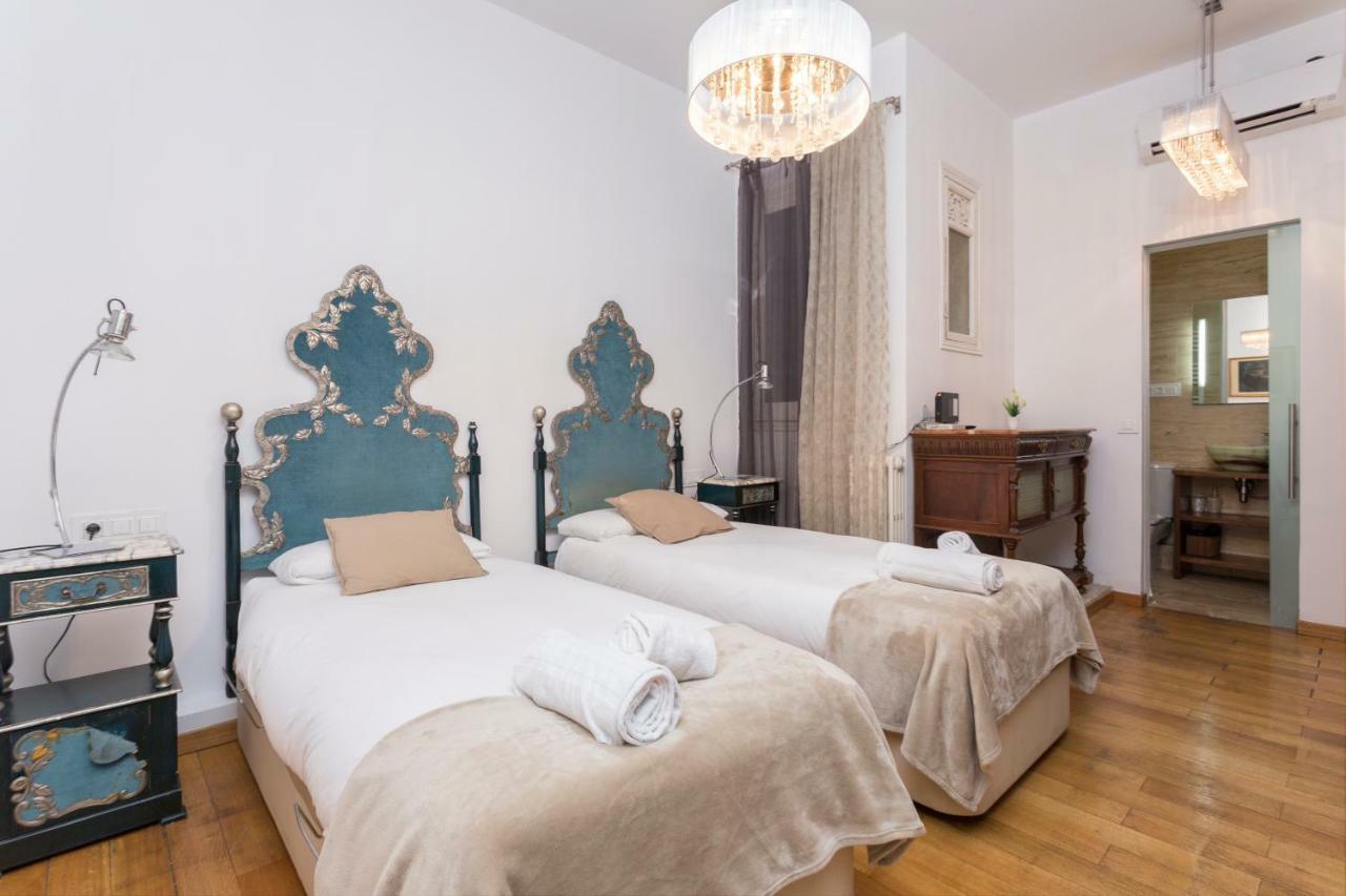 ברצלונה 1229 - Awesome City Center Apartment With Terrace מראה חיצוני תמונה